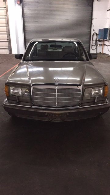 1987 Merecedes 420 1987 Mercedes-Benz 400-Series SEL
