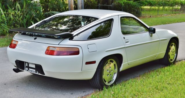 1987 Porsche 928 - photo 6