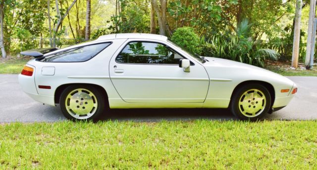 1987 Porsche 928 - photo 7
