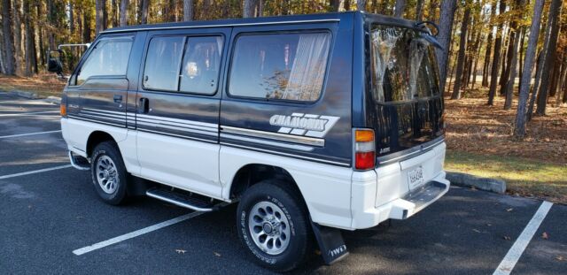 1987 Mitsubishi DELICA DELICA - photo 3