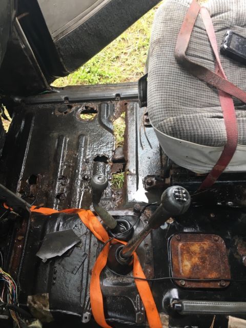 1987 Mitsubishi Montero - photo 4