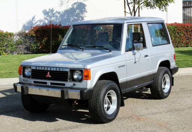 1987 Mitsubishi Montero 4x4, 100% Rust Free, No Reserve(310)259-5383 1987 Mitsubishi Montero Sport 4x4, 100% Rust Free (310) 259-5383