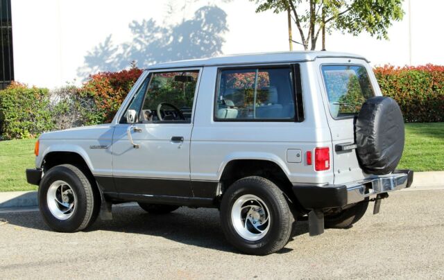 1987 Mitsubishi Montero Sport 4x4, 100% Rust Free (310) 259-5383 - photo 9