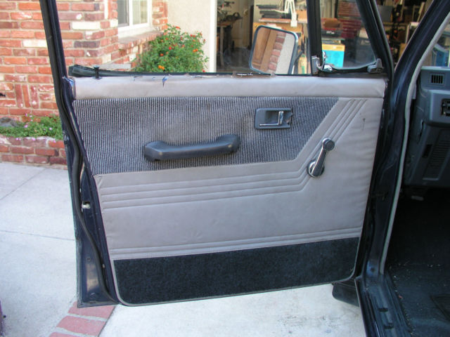 1987 Mitsubishi Montero 4X4 - photo 13