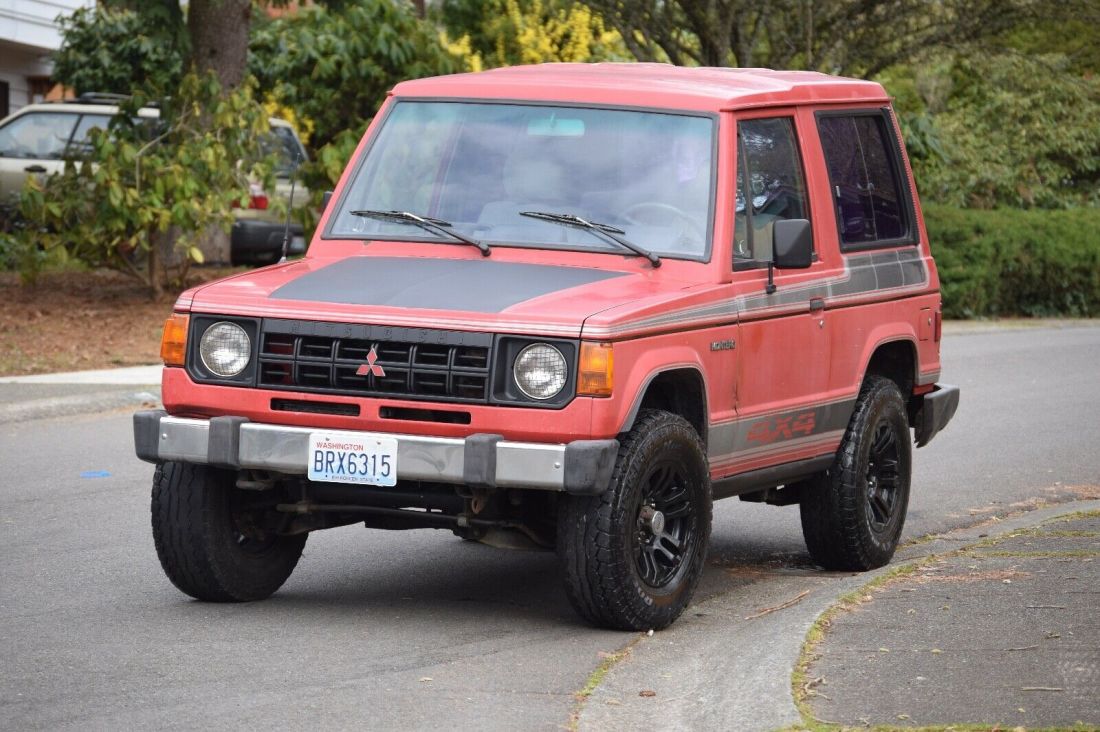 1987 Mitsubishi Montero - photo 3