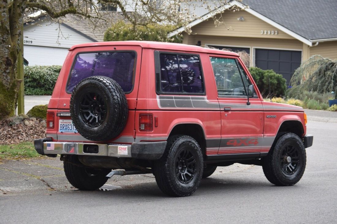 1987 Mitsubishi Montero - photo 4