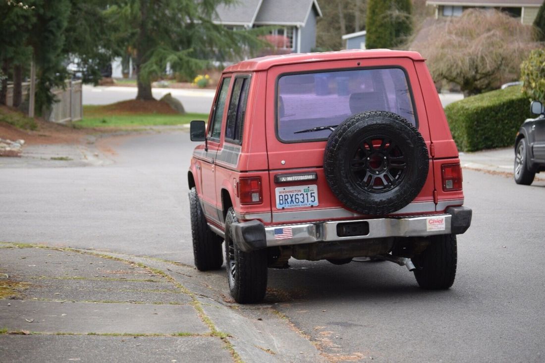 1987 Mitsubishi Montero - photo 5