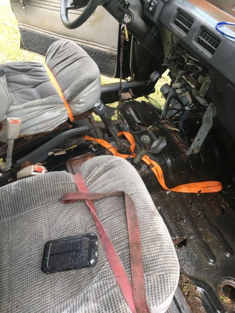 1987 Mitsubishi Montero - photo 6