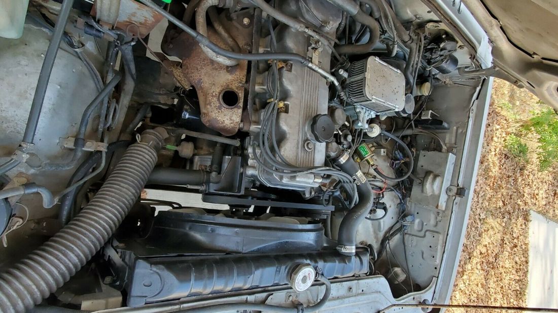 1987 Mitsubishi Montero - photo 10