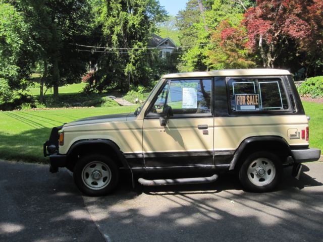 1987 Mitsubishi Montero (same as Dodge Raider) 1987 Mitsubishi Montero