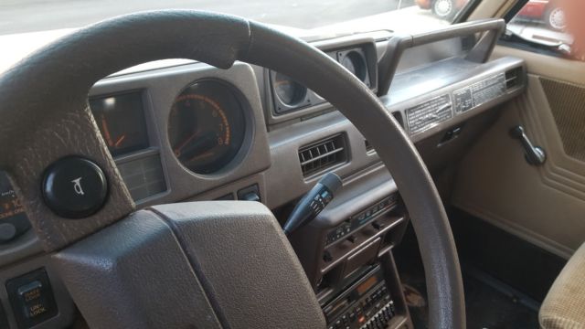 1987 Mitsubishi Montero - photo 6