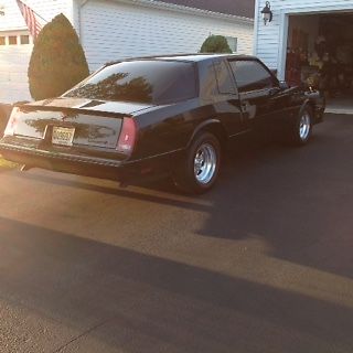 1987 Chevrolet Monte Carlo - photo 2