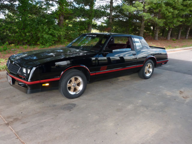 1987 Chevrolet Monte Carlo - photo 2