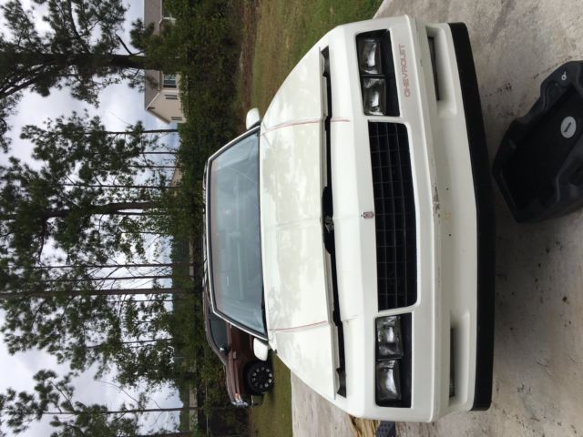1987 Chevrolet Monte Carlo T-TOP