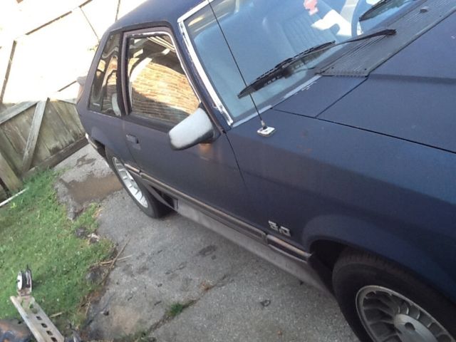 1987 Ford Mustang GT - photo 4