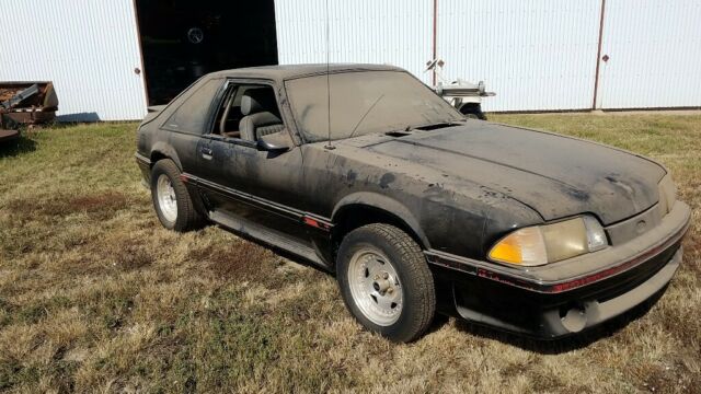 1987 Ford Mustang - photo 3