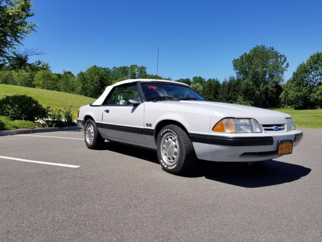 1987 Ford Mustang LX - photo 4