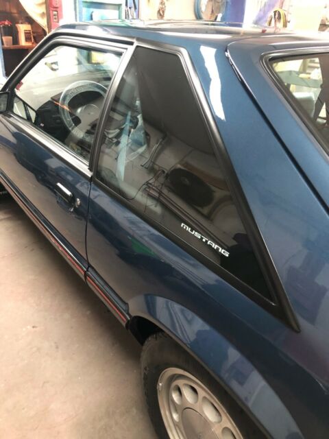1987 Ford Mustang LX - photo 4