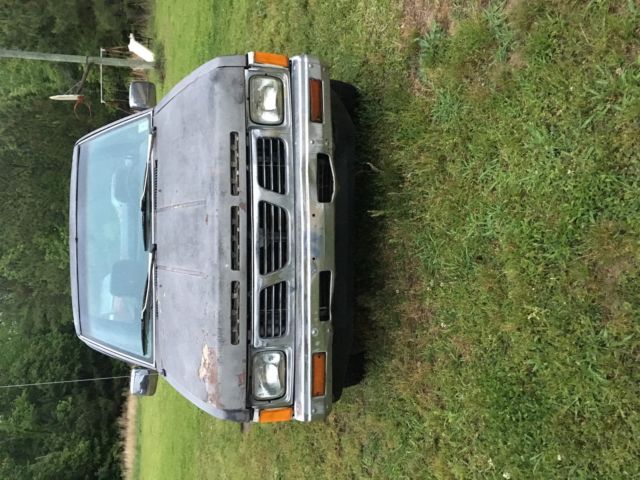 1987 Nissan D21 Base Standard Cab Pickup 2-Door - photo 2