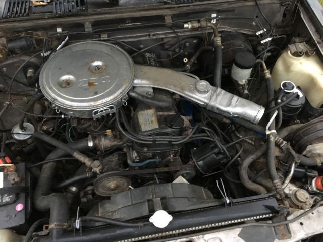1987 Nissan D21 Base Standard Cab Pickup 2-Door - photo 3