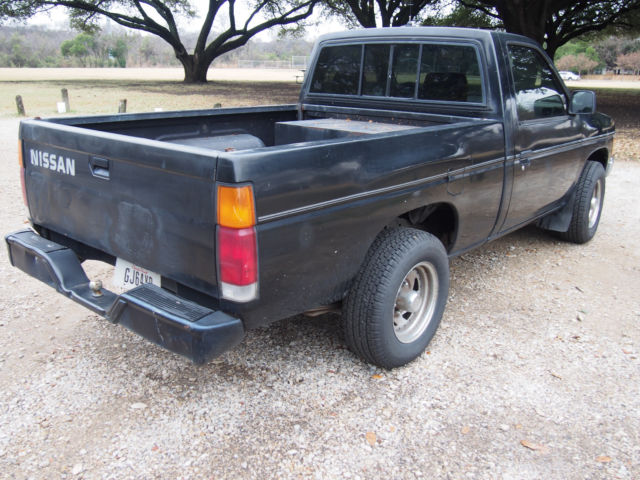 1987 Nissan Other Pickups - photo 4