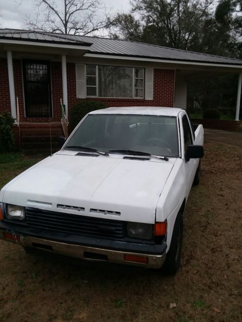 1987 Nissan Other Pickups SE - photo 2