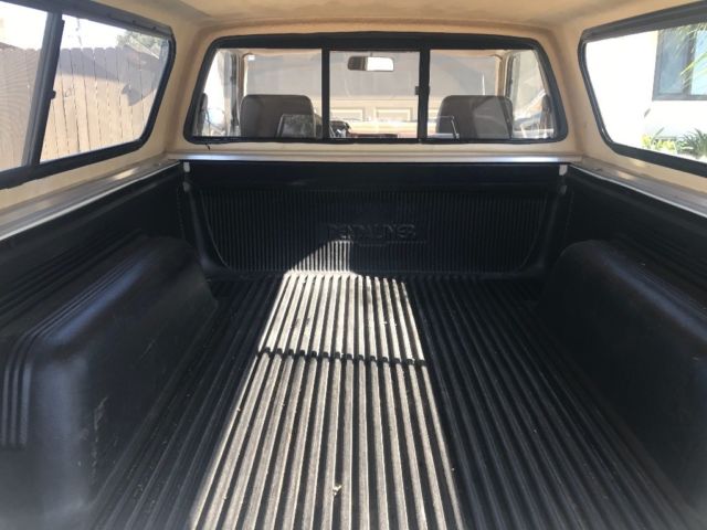 1987 Nissan Other Pickups - photo 8