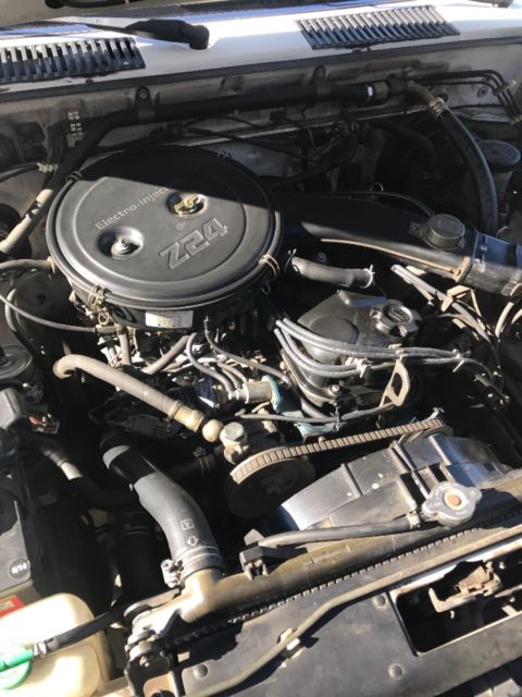 1987 Nissan Other Pickups - photo 9