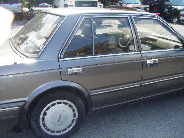1987 Nissan Maxima SE - photo 5