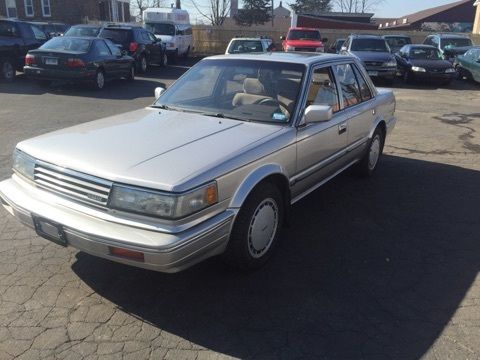 1987 Nissan Maxima - photo 2