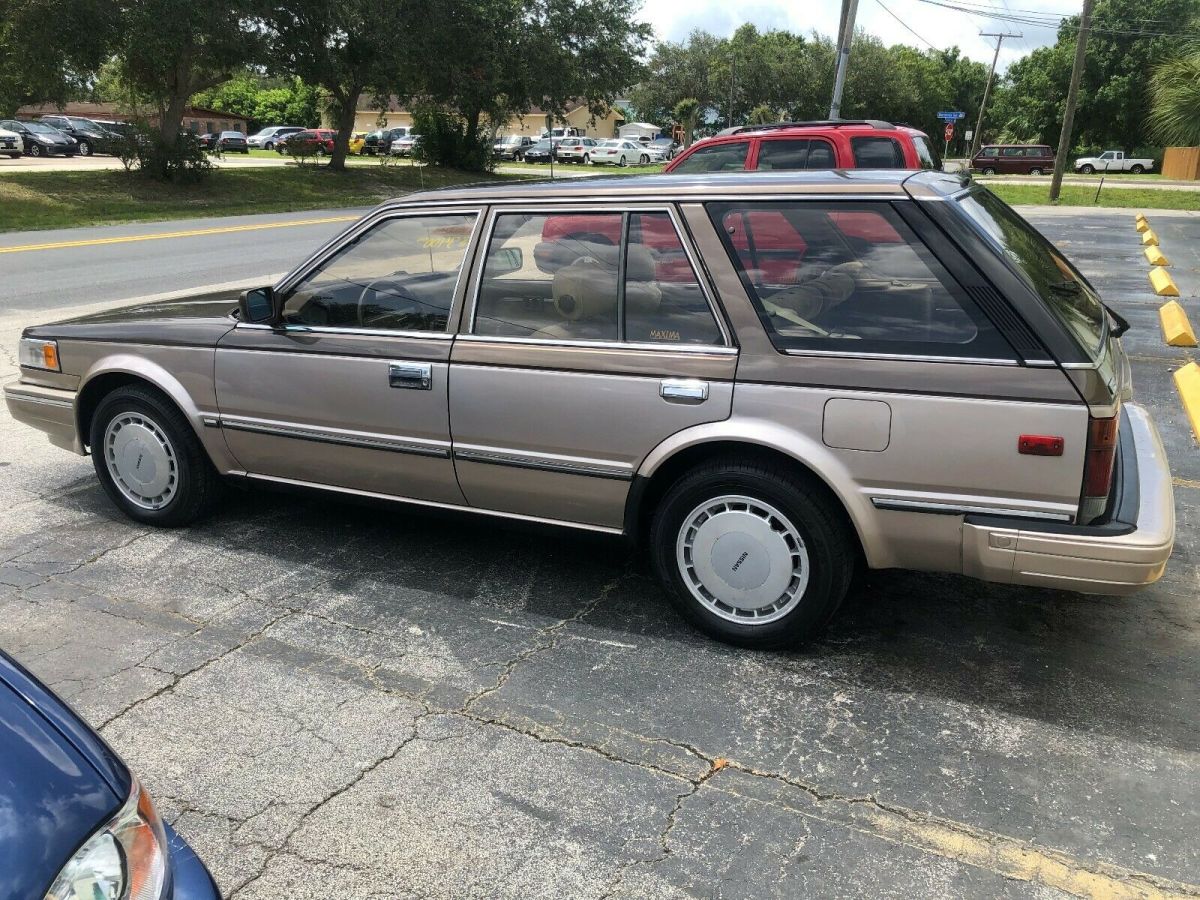 1987 Nissan Maxima glx - photo 2