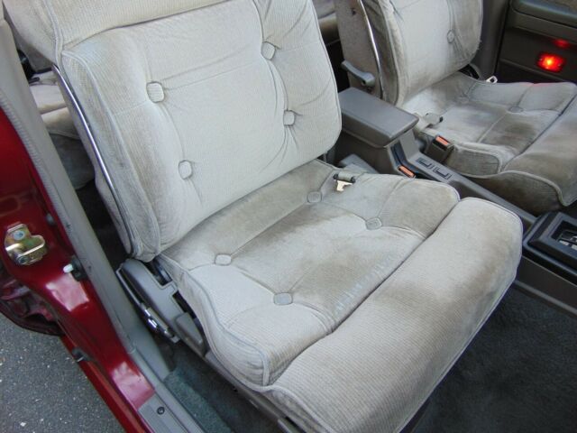 1987 Nissan Maxima - photo 11