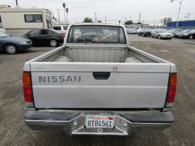 1987 Nissan Truck XE - photo 6