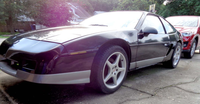 1987 Pontiac Fiero