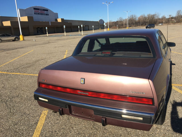 1987 Oldsmobile Toronado - photo 4