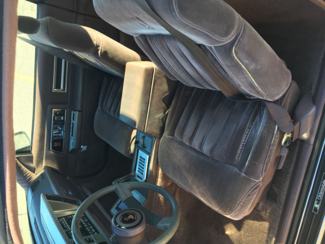 1987 Oldsmobile Toronado - photo 5