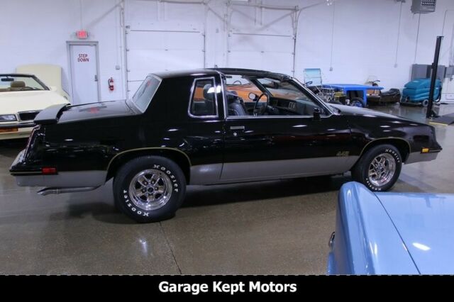 1987 Oldsmobile Cutlass 442 - photo 11