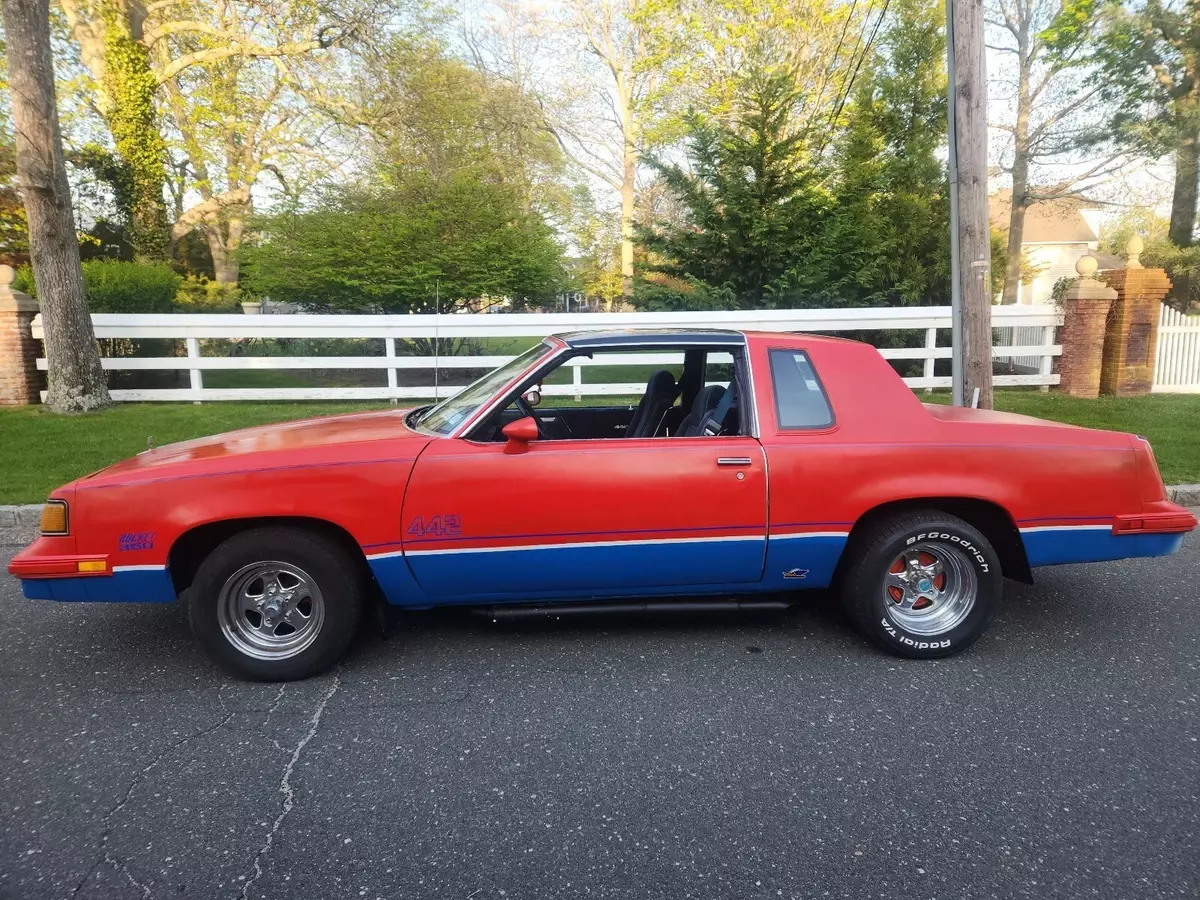 1987 Oldsmobile Cutlass Red 1987 Oldsmobile Cutlass