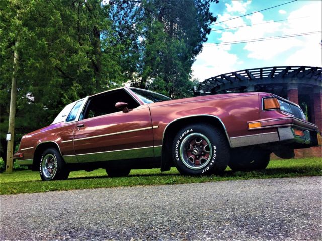 1987 Oldsmobile Cutlass Supreme - photo 4