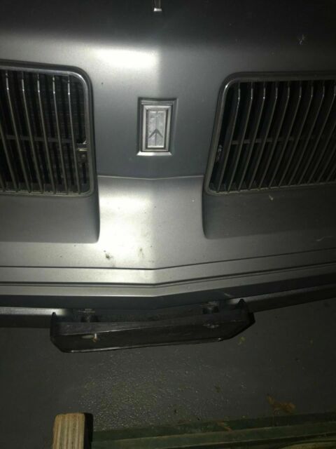 1987 Oldsmobile Cutlass Supreme Car - photo 7