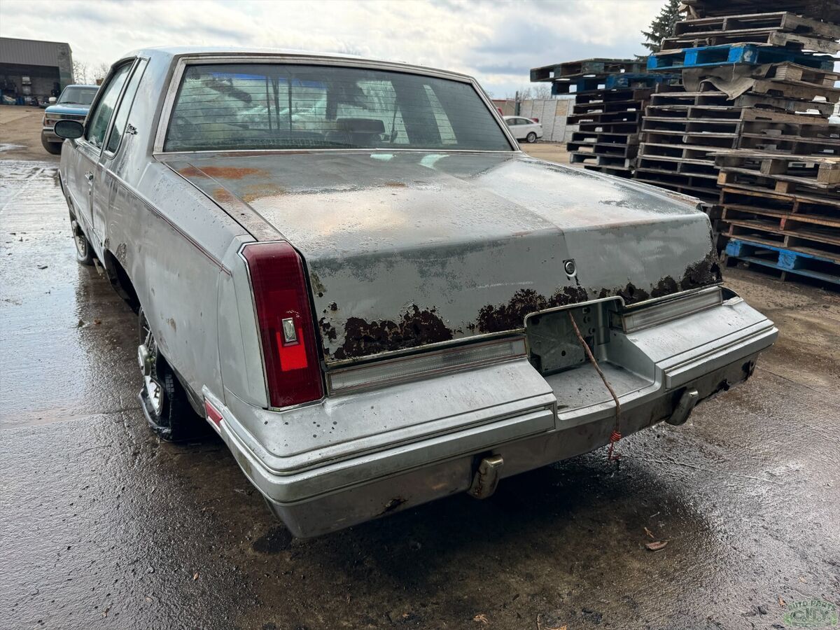 1987 Oldsmobile Cutlass BARN FIND ! - photo 13