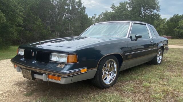 1987 Oldsmobile Cutlass Supreme Coupe Blue RWD Automatic 442T-Top 1987 Oldsmobile 442 442T-Top