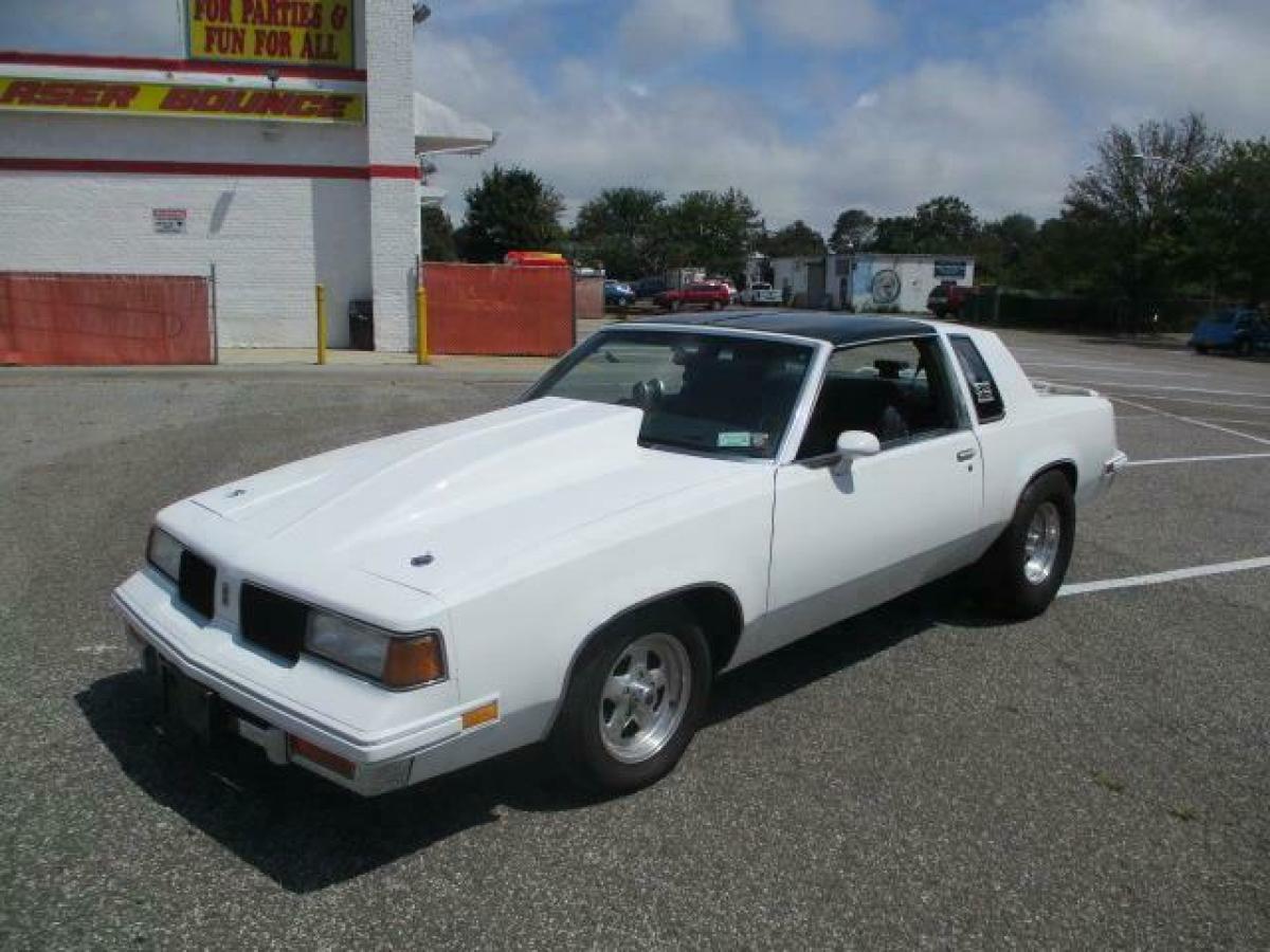 1987 Oldsmobile Cutlass Salon - photo 11