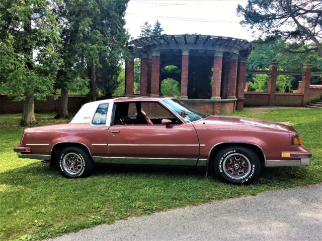 1987 oldsmobile cutlass supreme NO RESERVE 1987 Oldsmobile Cutlass Supreme