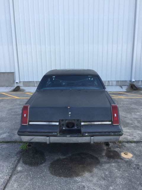 1987 Oldsmobile Cutlass Base Coupe 2-Door - photo 5