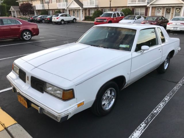1987 Oldsmobile Cutlass Supreme