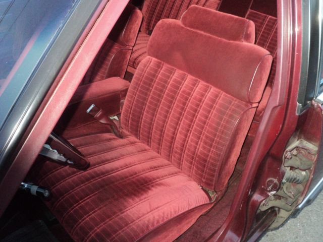 1987 Oldsmobile Eighty-Eight Deluxe - photo 12