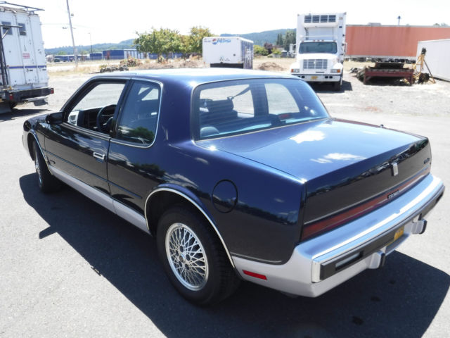 1987 Oldsmobile Toronado - photo 4