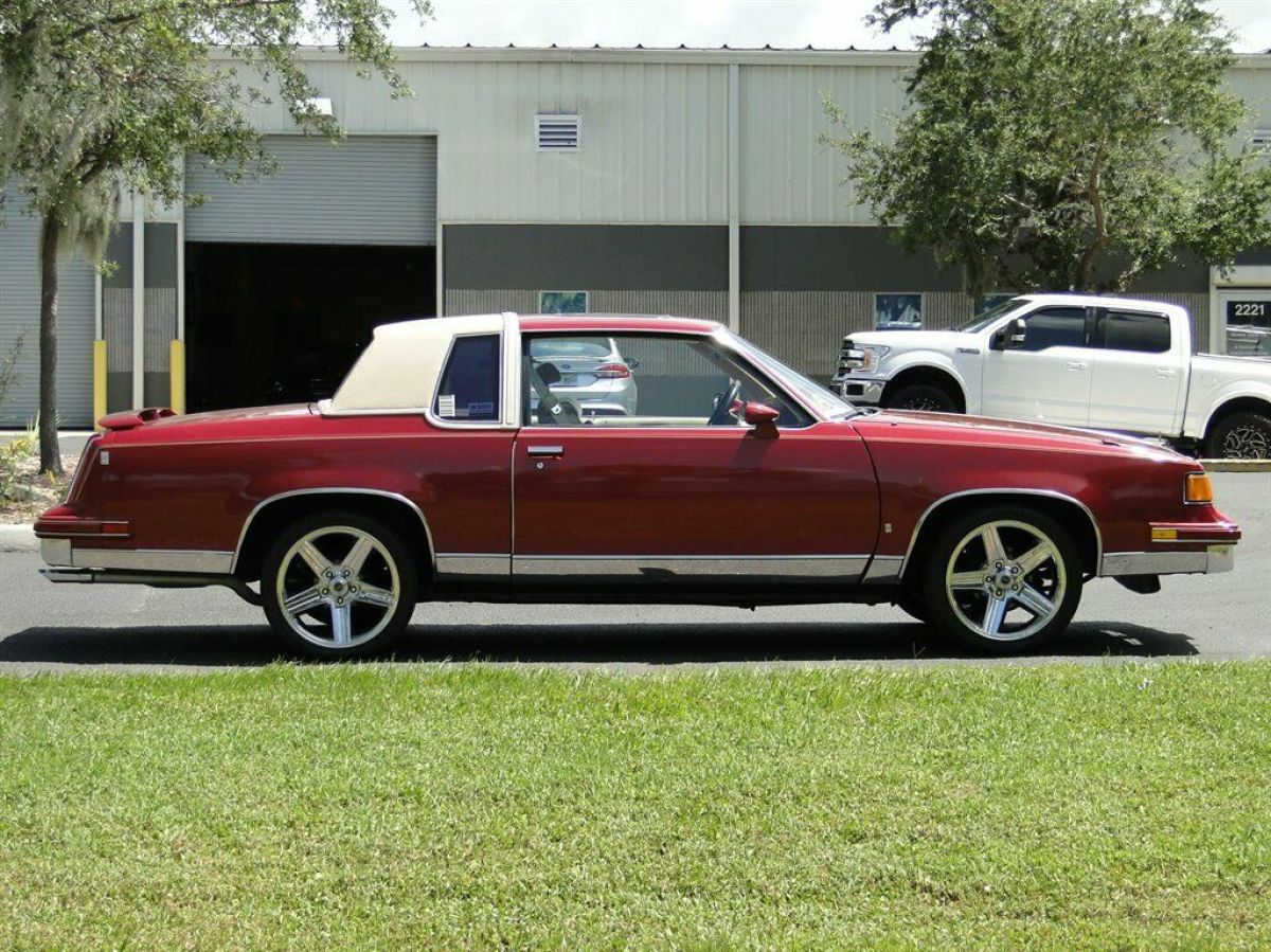 1987 Oldsmobile Cutlass Brougham - photo 12