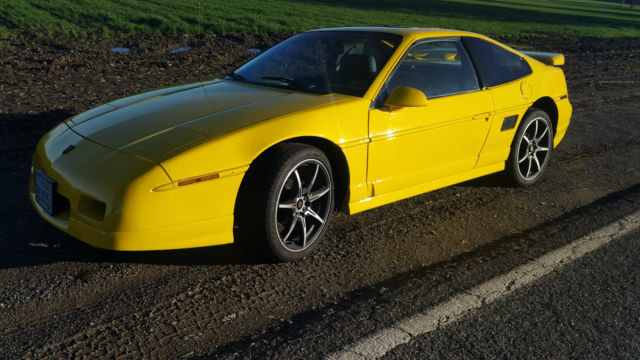 1987 Pontiac Fiero GT
